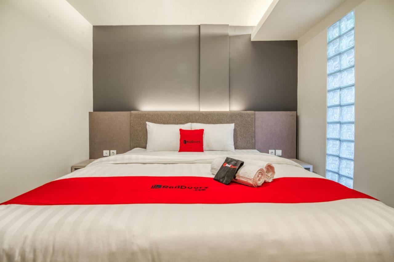 Reddoorz Plus Near Akademi Kepolisian Semarang 3 Luaran gambar