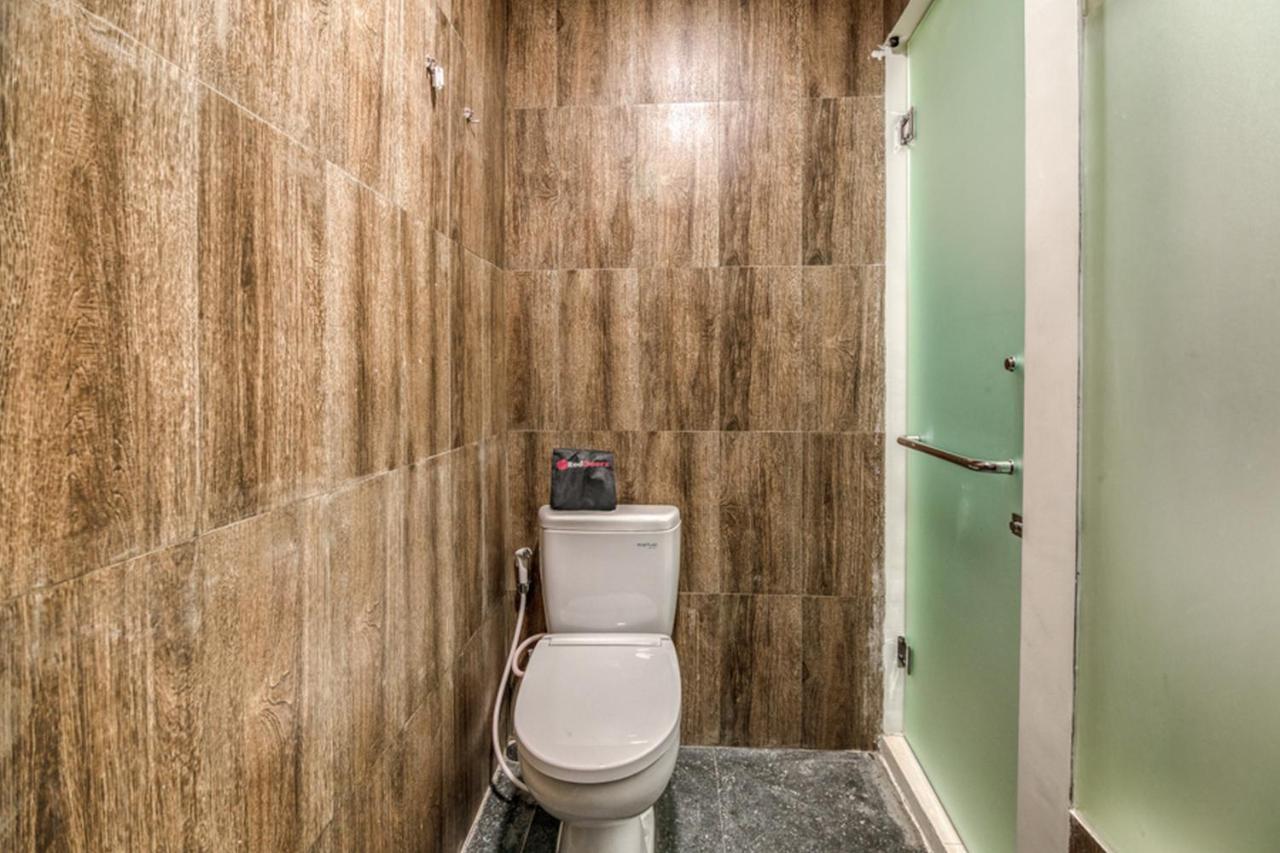 Reddoorz Plus Near Akademi Kepolisian Semarang 3 Luaran gambar